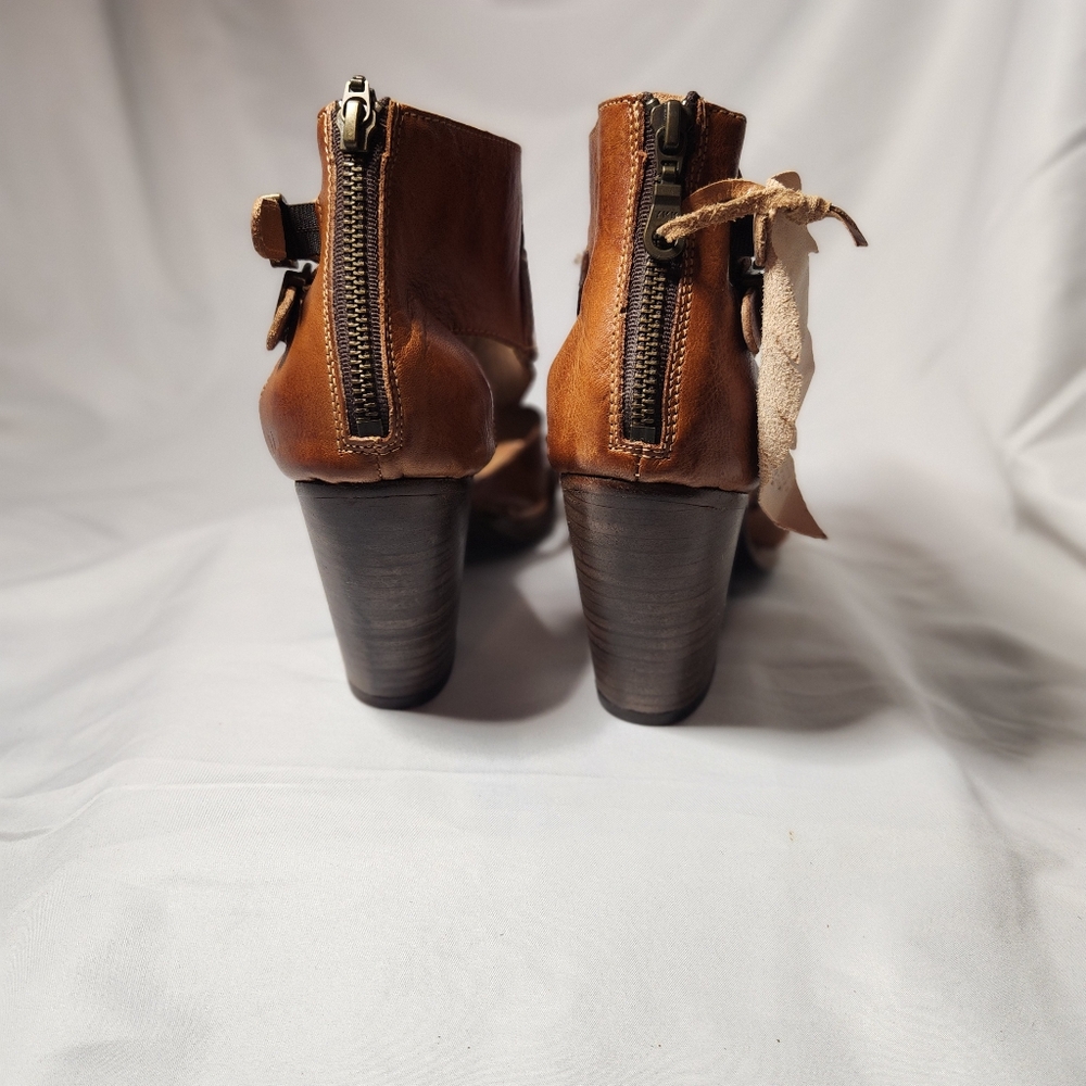 Bed Stu Ida F386012 Womens Brown Leather Hook & Loop Heeled Sandals Shoes -NWT - Picture 9 of 10